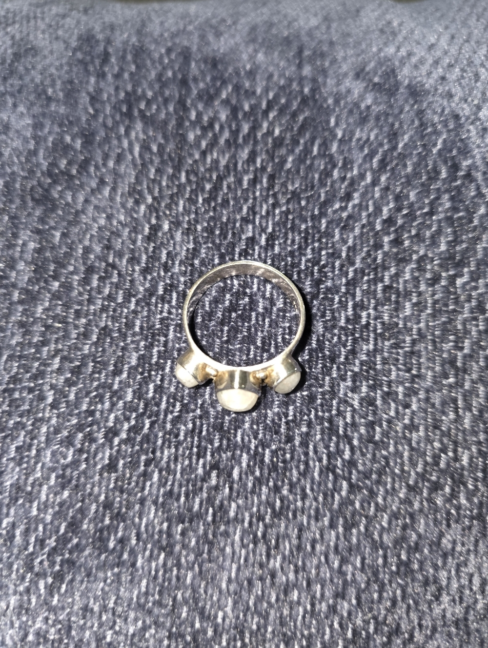 Sterling Silver Moonstone Triple-Stone Ring - Silver/Moonstone Size 8 - Picture 4 of 4